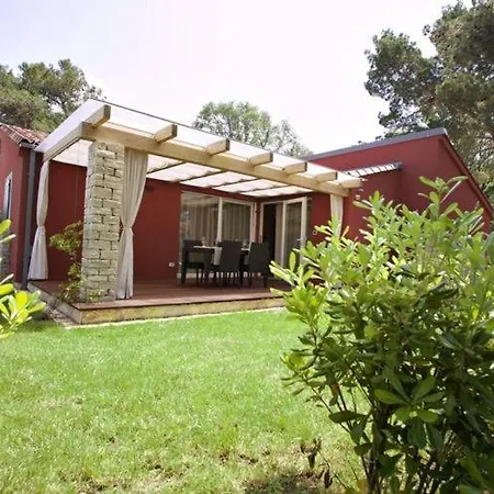 Traditional With A Terrace And Wifi 2km From * Umago